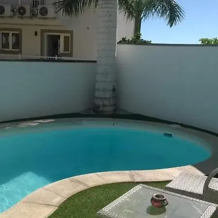 Apartamento Con Piscina *