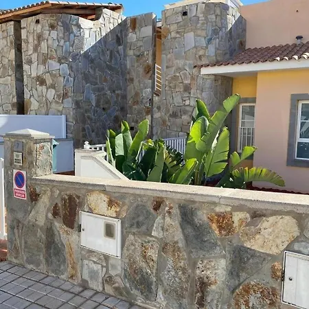 Apartamento Con Piscina Mogan